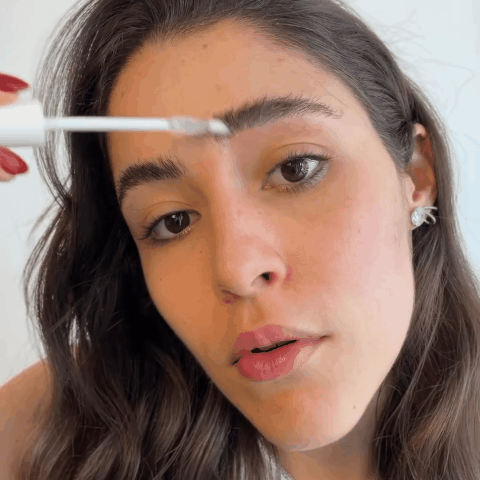 clescosmetiques_1790779375_3997666922589810855_59598002168 (1).gif